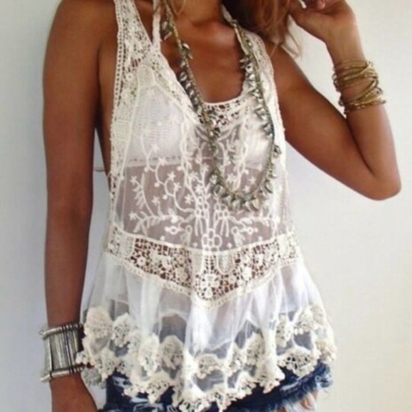 Vivid Importers of NY  White Crochet Lace Racerback Women’s Tank Top Swim Size L - Picture 1 of 10